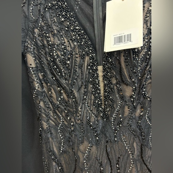 MAC DUGGAL 79291 NWT Beaded Illusion Long Sleeve Plunge Neck Gown - Picture 7 of 9